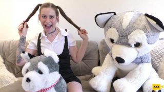 DeepThroatSirens 21 01 22 Morgan Squirts – Cheer Her Up!